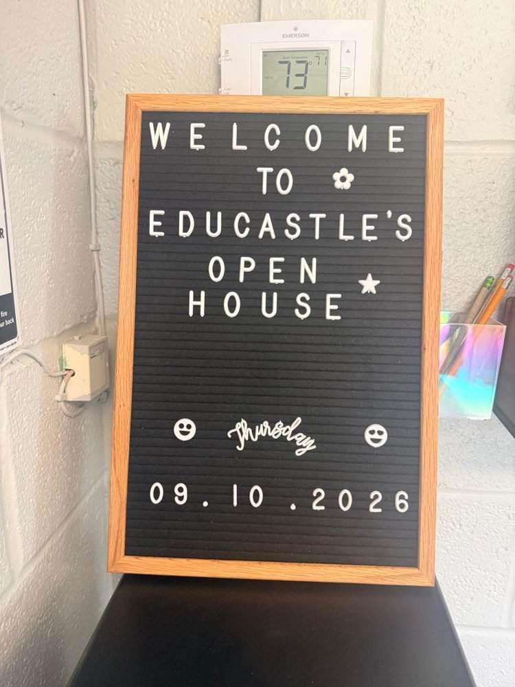 The letterboard welcoming families to EduCastle's open house